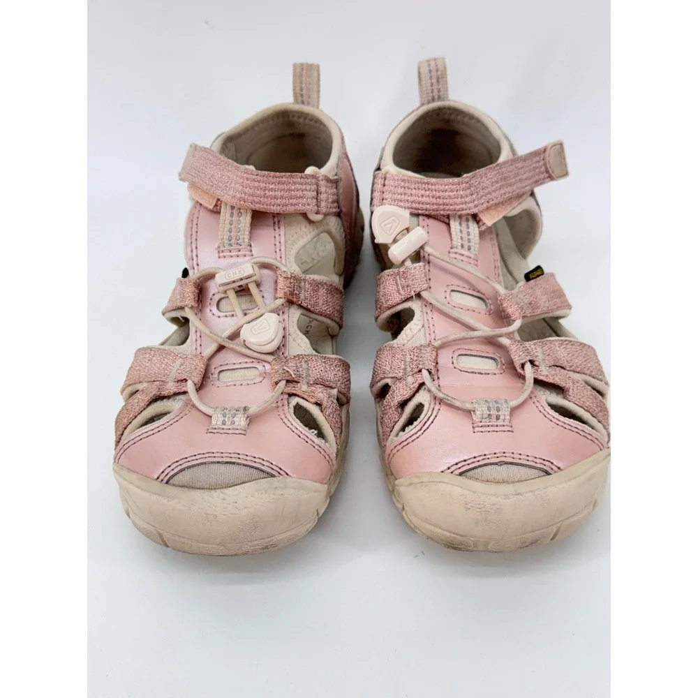 Keen Sandals Kids Size 2 Pink Waterproof Outdoor Sport Seacamp CNX Shoes